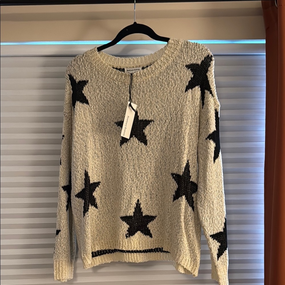 Newbury Kustom Cream and Black Crew Neck Sweater with Star Pattern